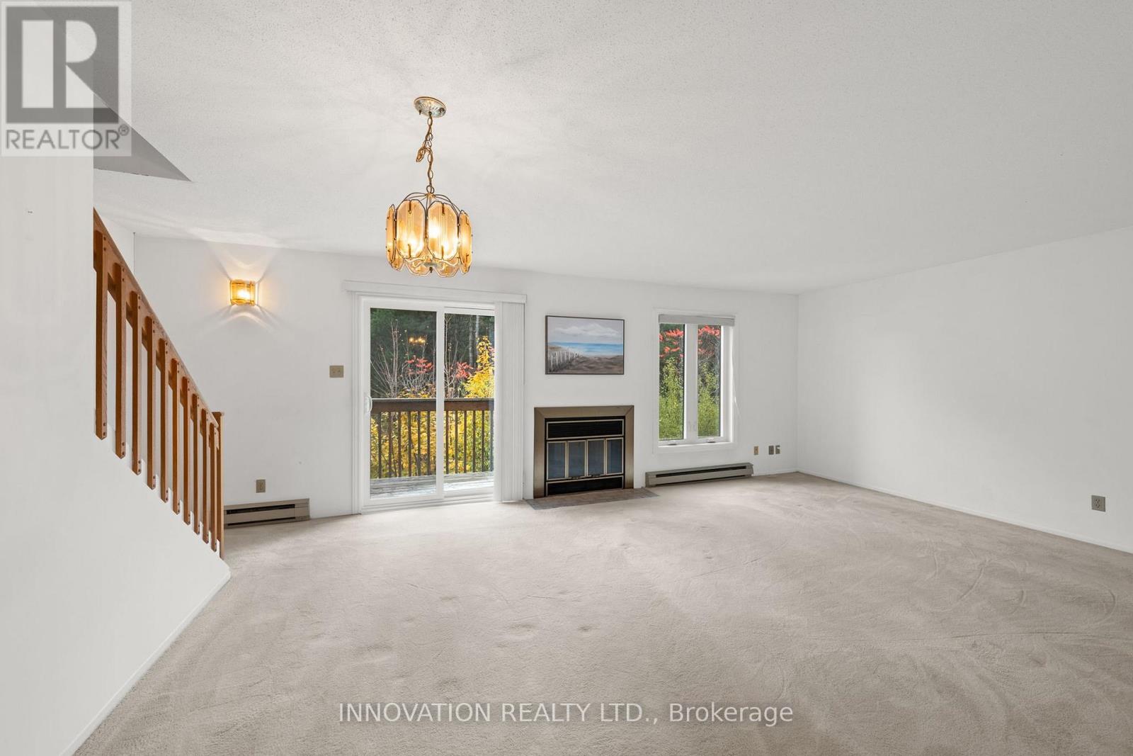 8 - 5 Timberview Way, Ottawa, Ontario  K2H 9M6 - Photo 9 - X12484220