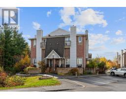 8 - 5 TIMBERVIEW WAY, Ottawa, Ontario