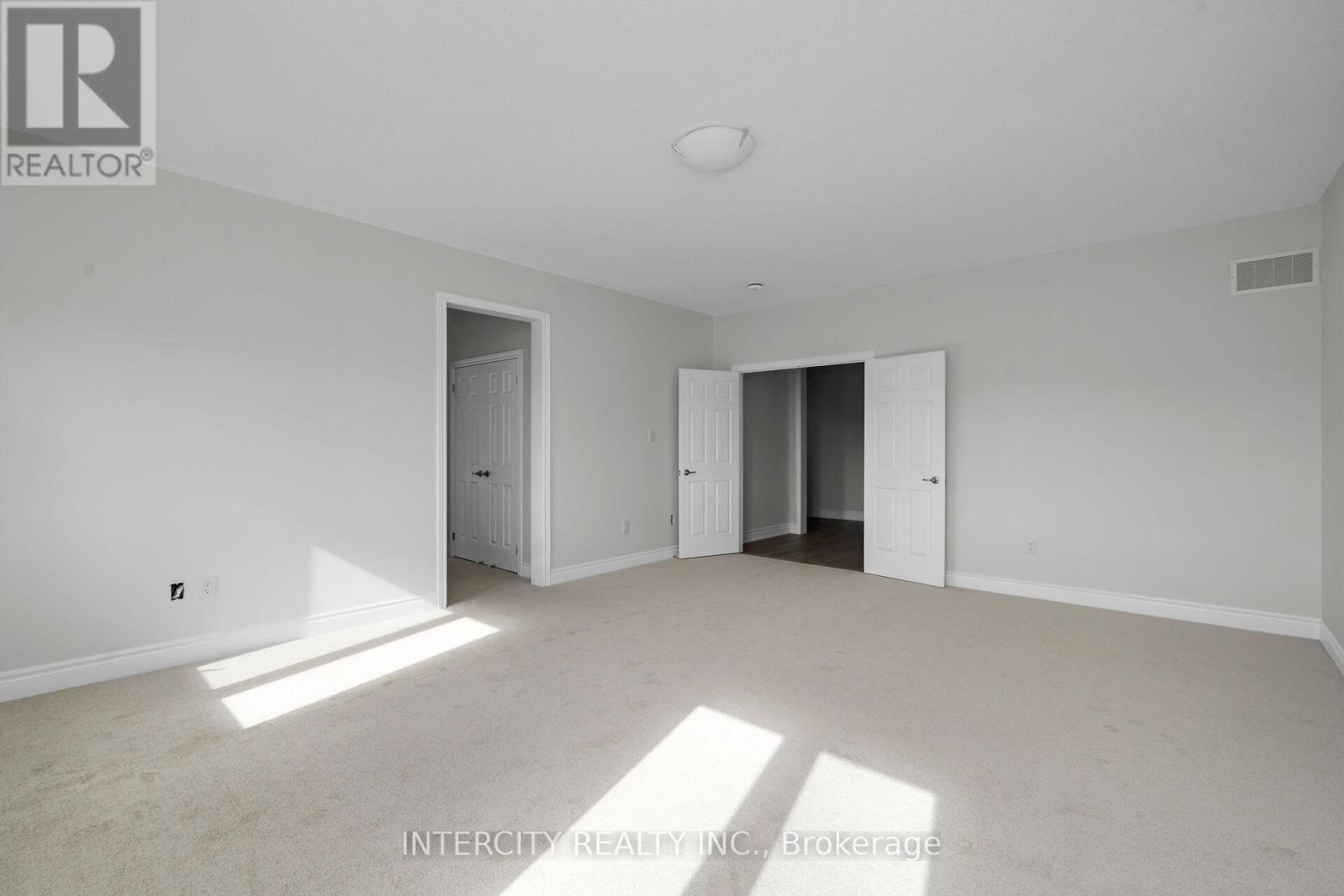 16 Keyworth Crescent, Brampton, Ontario  L6R 4G3 - Photo 22 - W12465295