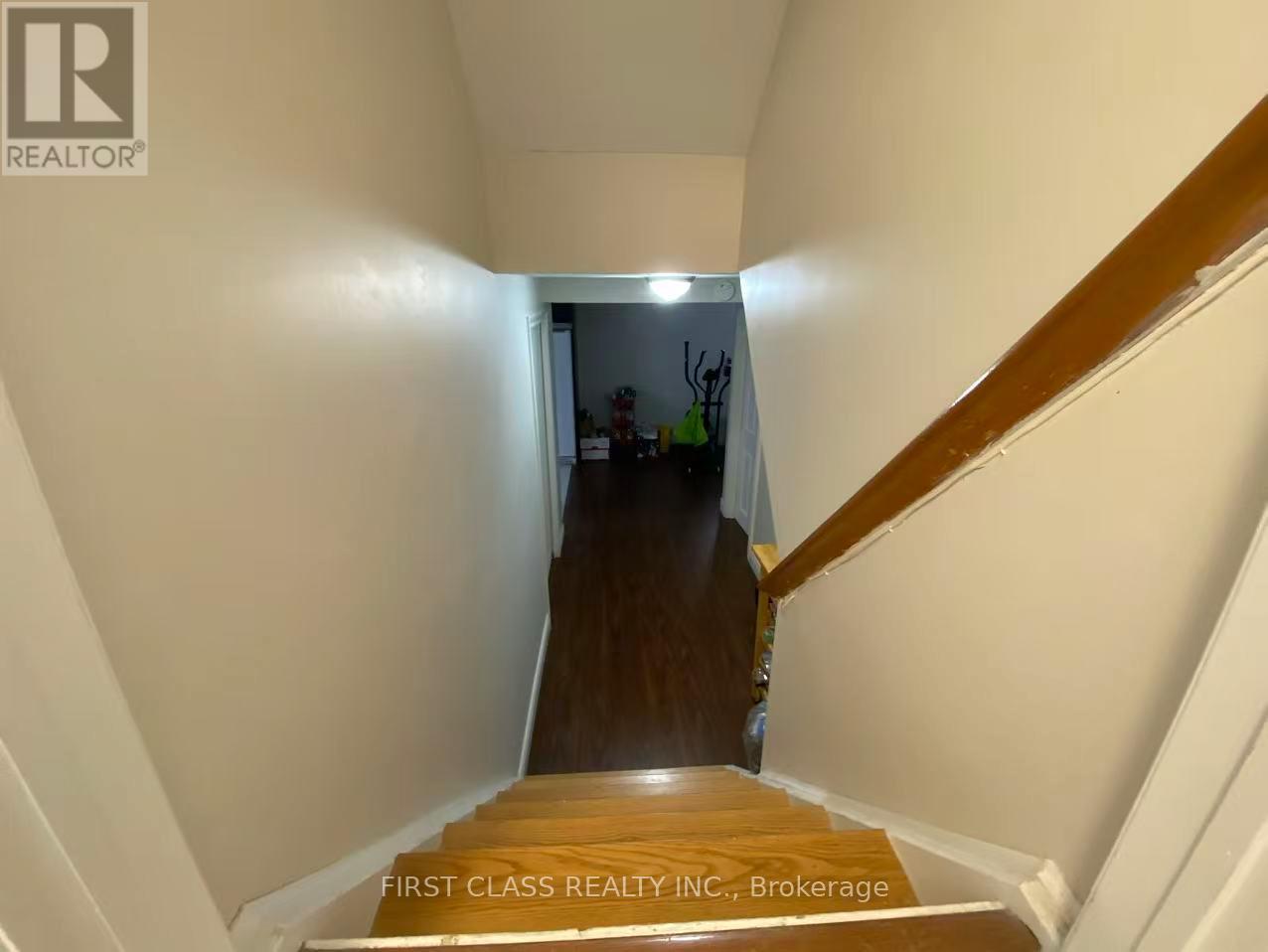 Main& Basement - 65 Drakefield Road, Markham, Ontario  L3P 1G9 - Photo 8 - N12484102
