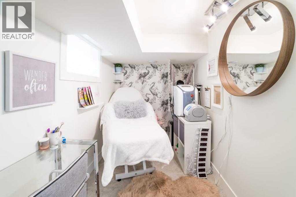 405 14 Avenue Ne, Calgary, Alberta  T2E 1E6 - Photo 6 - A2243995