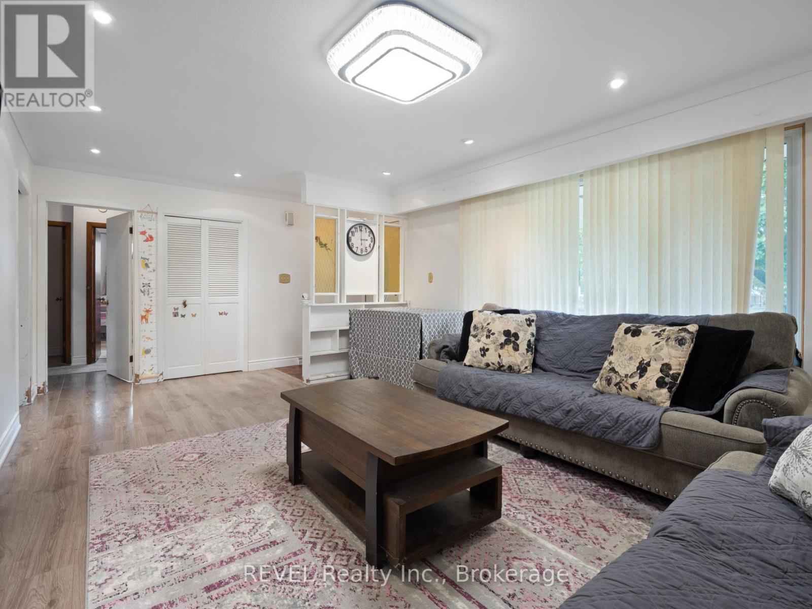 95 Windward Street, St. Catharines, Ontario  L2M 4C4 - Photo 14 - X12484204