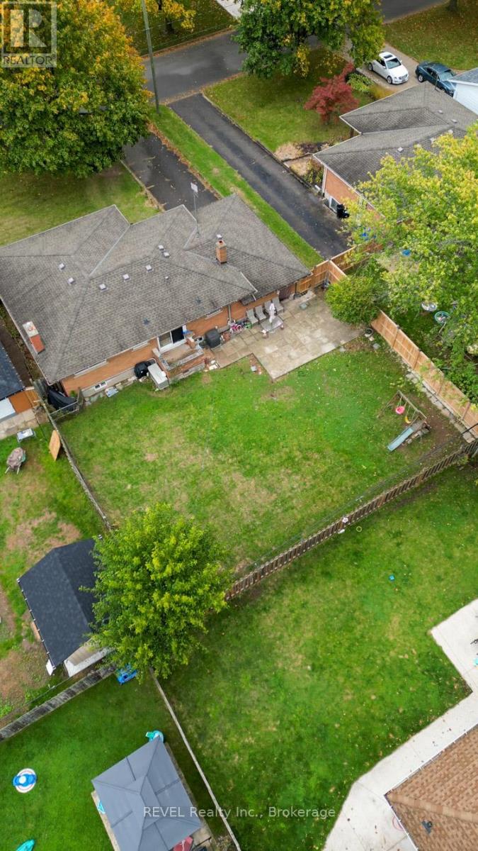 95 Windward Street, St. Catharines (Carlton/bunting), Ontario  L2M 4C4 - Photo 30 - X12484204