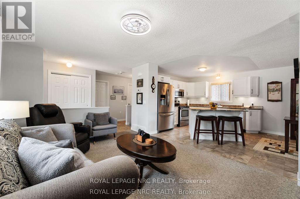 3973 Durban Lane S, Lincoln, Ontario  L0R 2C0 - Photo 10 - X12484225