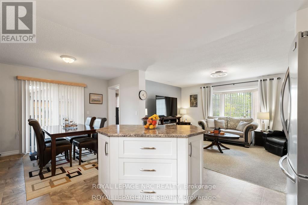 3973 Durban Lane S, Lincoln, Ontario  L0R 2C0 - Photo 13 - X12484225