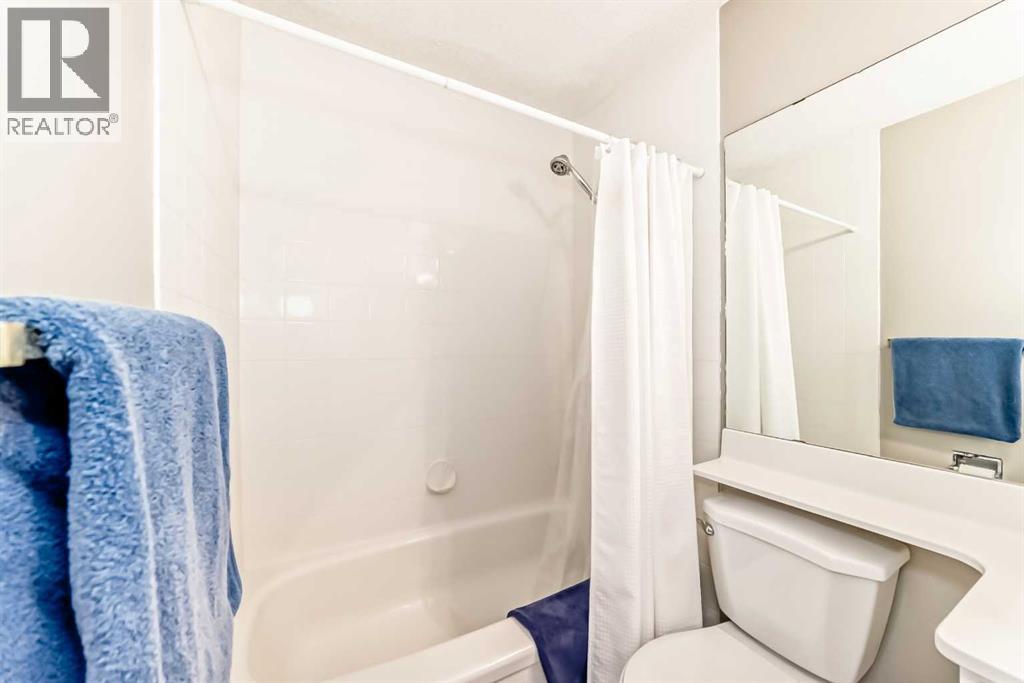 16, 28 Berwick Crescent Nw, Calgary, Alberta  T3K 1Y7 - Photo 15 - A2250344