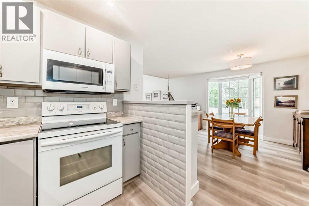 16, 28 Berwick Crescent Nw, Calgary, Alberta  T3K 1Y7 - Photo 9 - A2250344