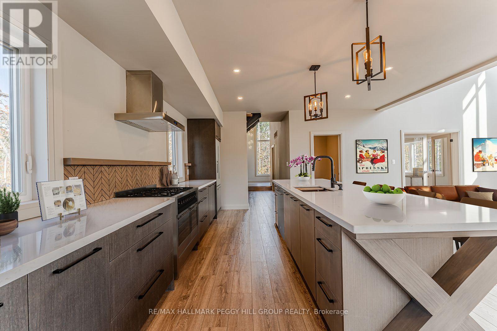 3316 Line 4 N, Oro-Medonte (Horseshoe Valley), Ontario  L0L 2L0 - Photo 8 - S12484091