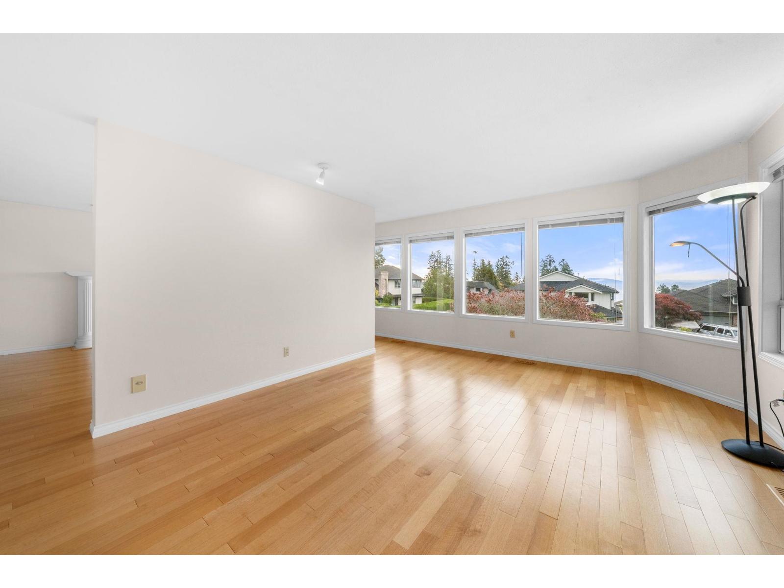 13395 14 Avenue, Surrey, British Columbia  V4A 9B7 - Photo 8 - R3061911