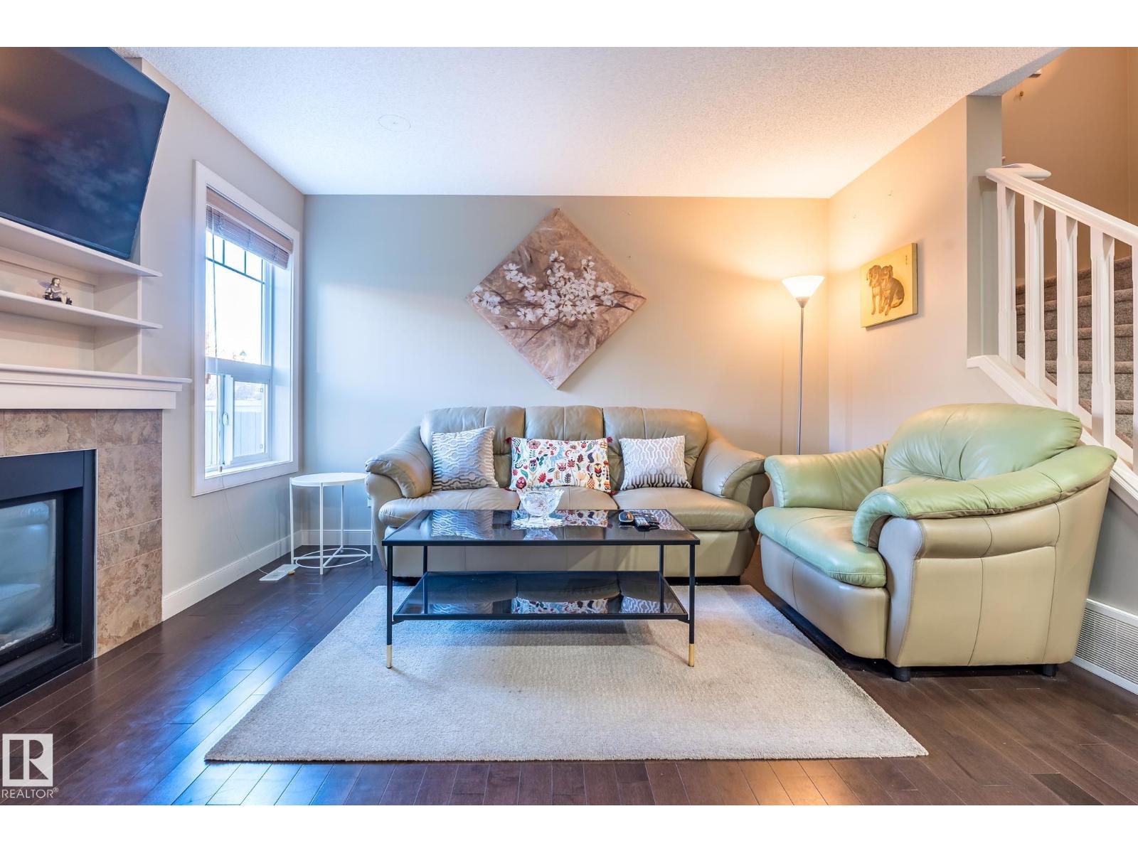 1692 Cunningham Wy Sw, Edmonton, Alberta  T6W 0W5 - Photo 1 - E4463648