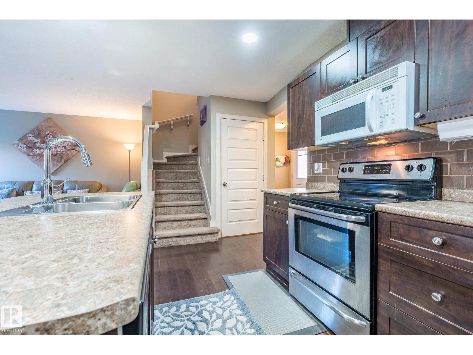 1692 Cunningham Wy Sw, Edmonton, Alberta  T6W 0W5 - Photo 11 - E4463648