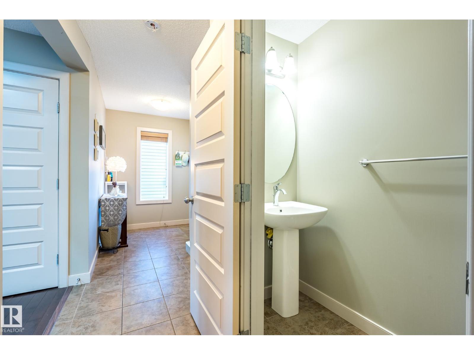1692 Cunningham Wy Sw, Edmonton, Alberta  T6W 0W5 - Photo 6 - E4463648
