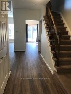377 Rosegate Way N, Oakville, Ontario  L6H 6K1 - Photo 3 - W12484098