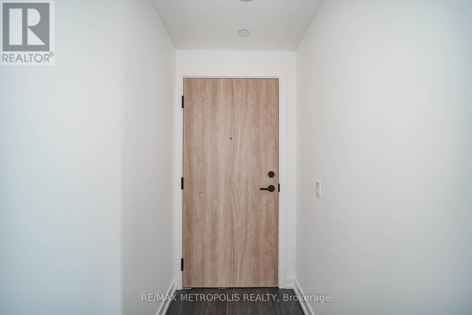624 - 801 The Queensway, Toronto, Ontario  M6N 1K8 - Photo 10 - W12484104