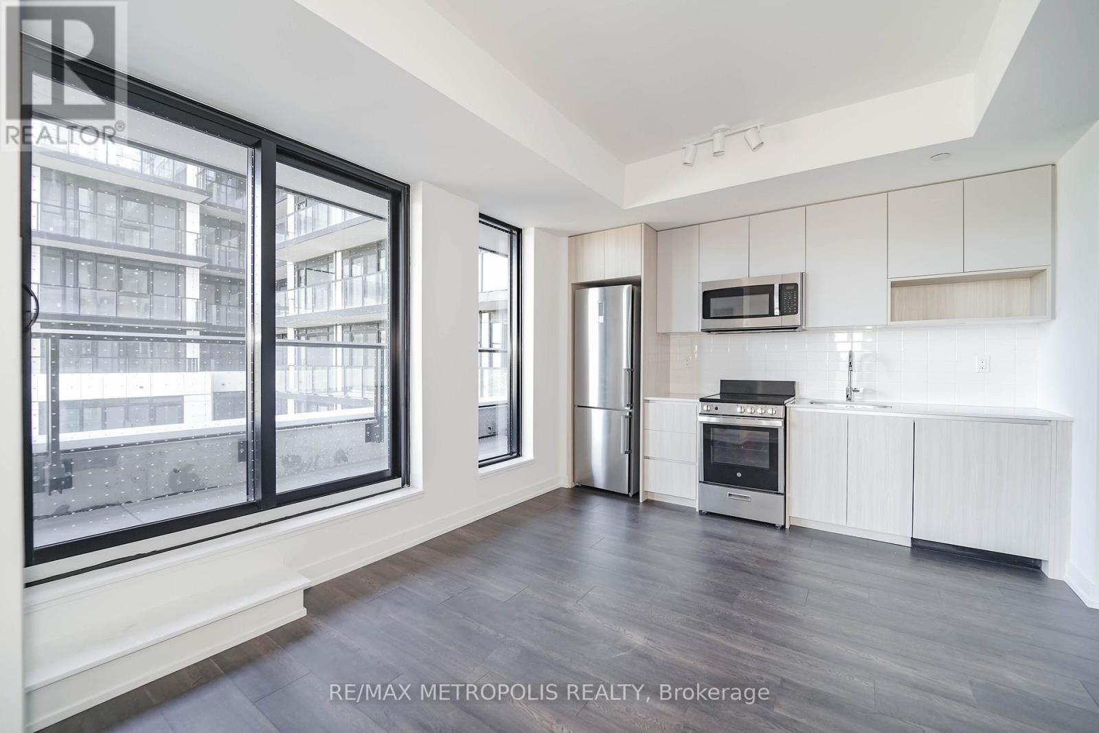 624 - 801 The Queensway, Toronto, Ontario  M6N 1K8 - Photo 12 - W12484104