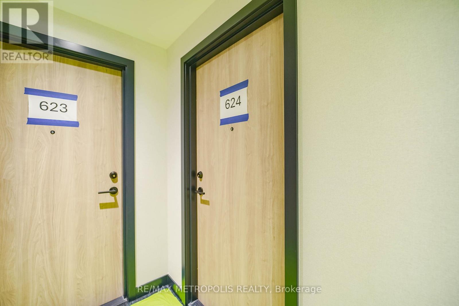 624 - 801 The Queensway, Toronto, Ontario  M6N 1K8 - Photo 8 - W12484104
