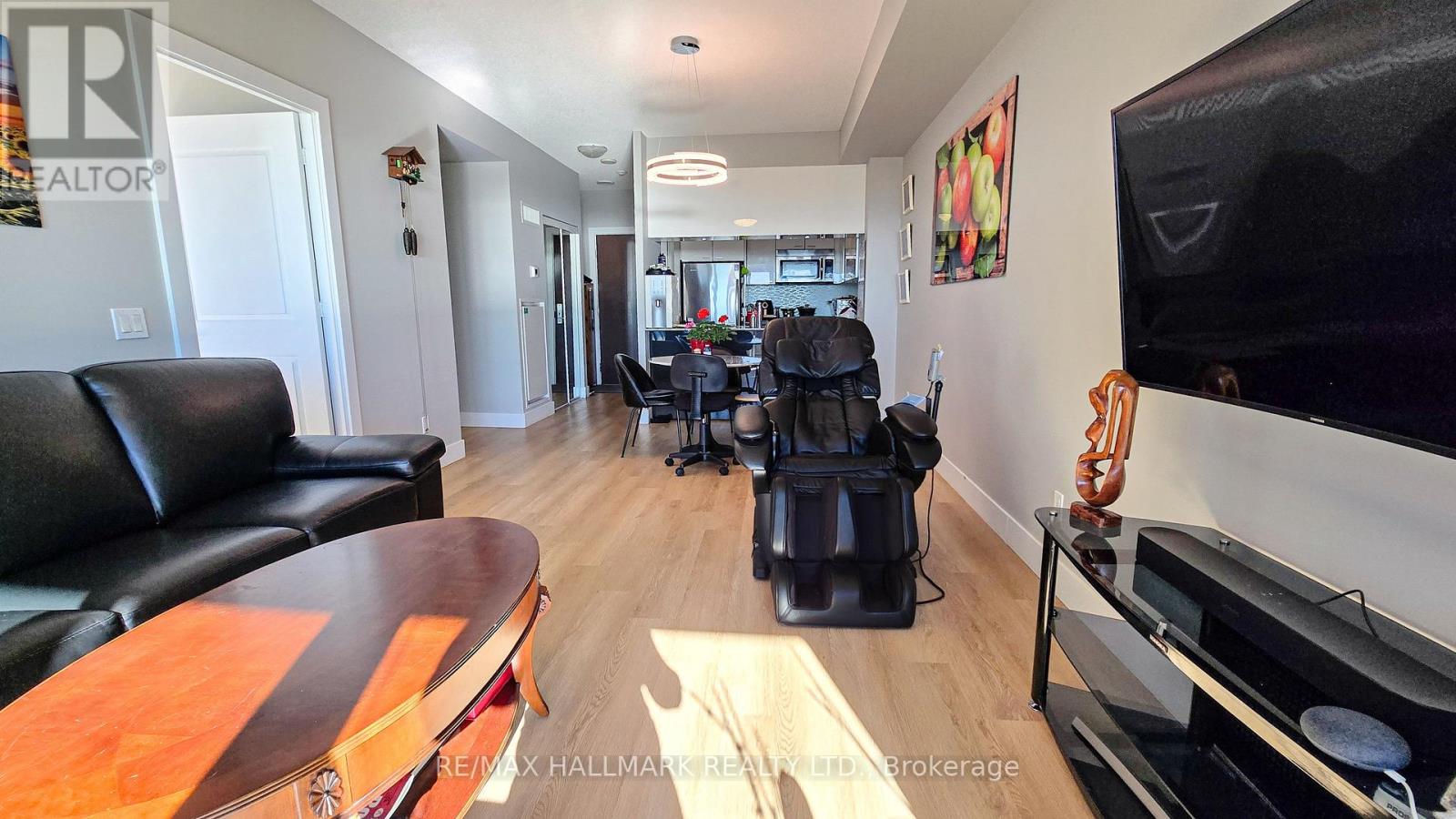 905 - 80 Marine Parade Drive, Toronto, Ontario  M8V 0A3 - Photo 4 - W12484117