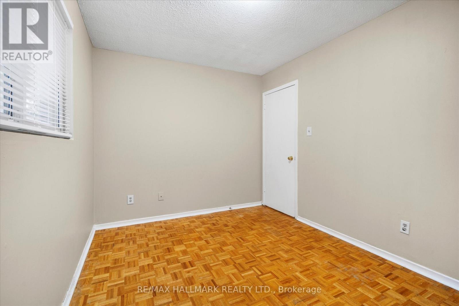 Upper - 80 Madison Street, Brampton, Ontario  L6S 3C5 - Photo 24 - W12484122