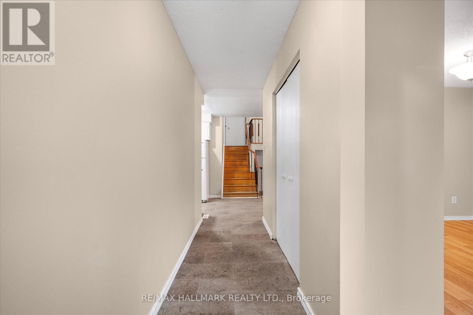 Upper - 80 Madison Street, Brampton, Ontario  L6S 3C5 - Photo 5 - W12484122