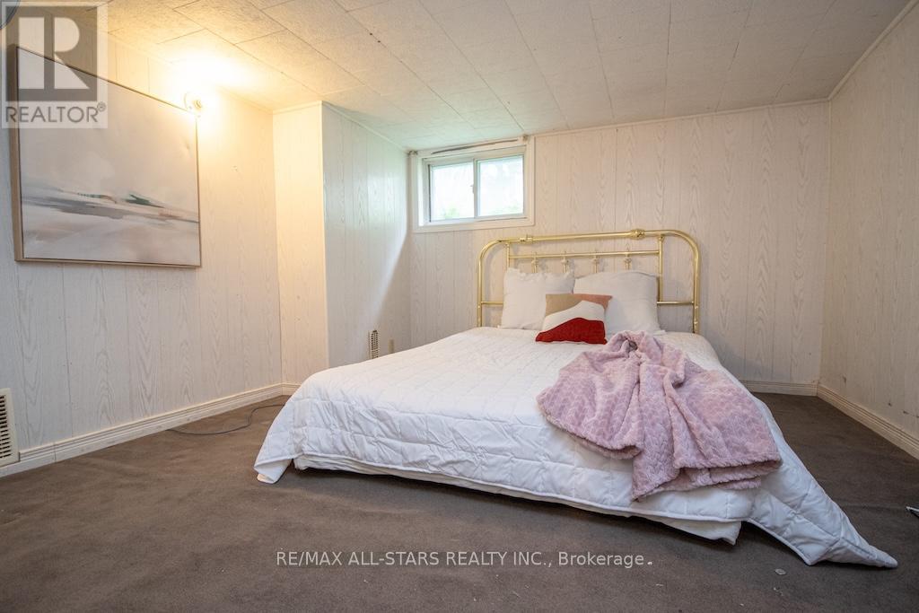 32 Adelaide Street S, Kawartha Lakes, Ontario  K9V 3J7 - Photo 19 - X12410336