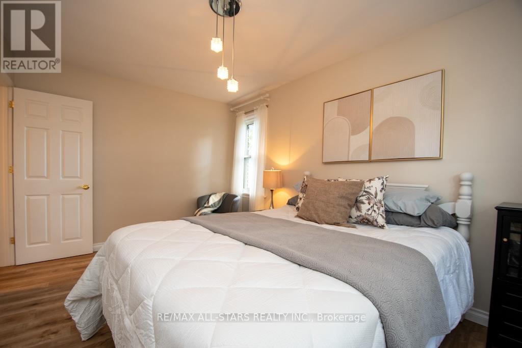 19 Adelaide Street S, Kawartha Lakes, Ontario  K9V 3J4 - Photo 21 - X12449576
