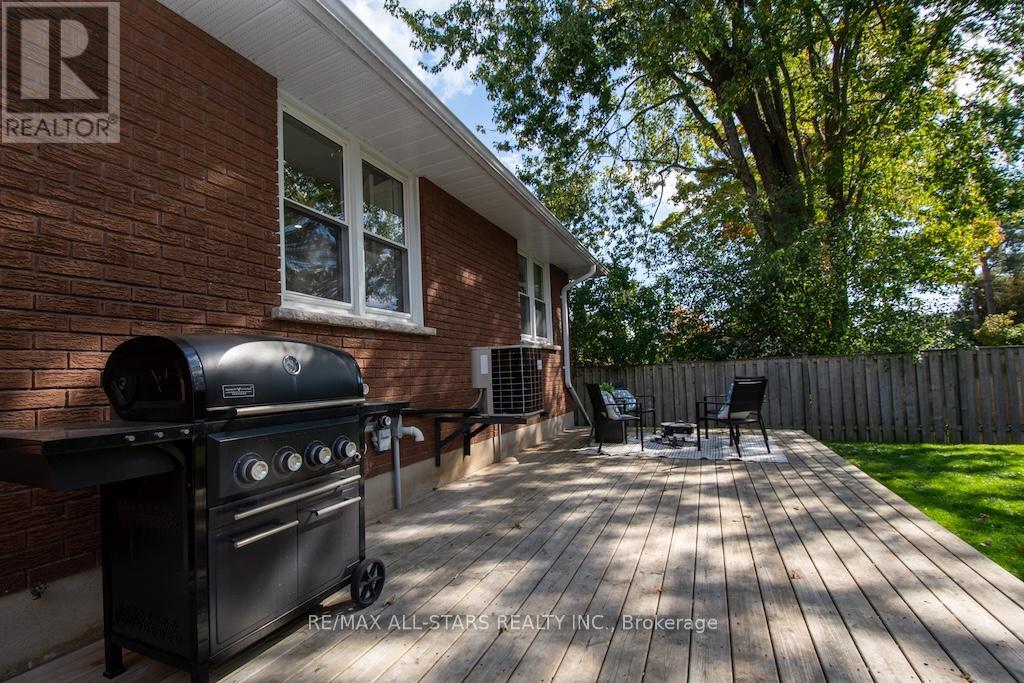 19 Adelaide Street S, Kawartha Lakes, Ontario  K9V 3J4 - Photo 44 - X12449576