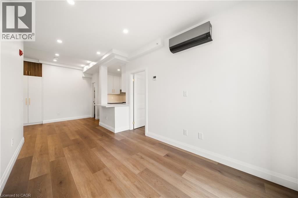 153 Main Street E Unit# 1, Milton, Ontario  L9T 1N7 - Photo 8 - 40782475