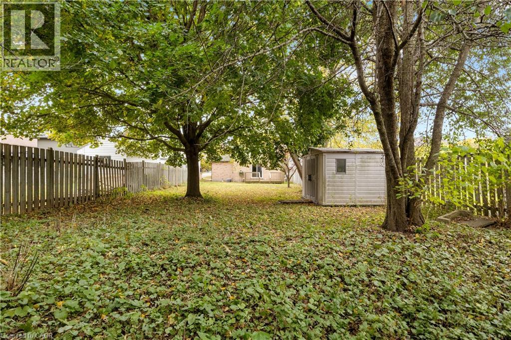 26 Sandalwood Drive, Cambridge, Ontario  N1P 1A8 - Photo 24 - 40782438