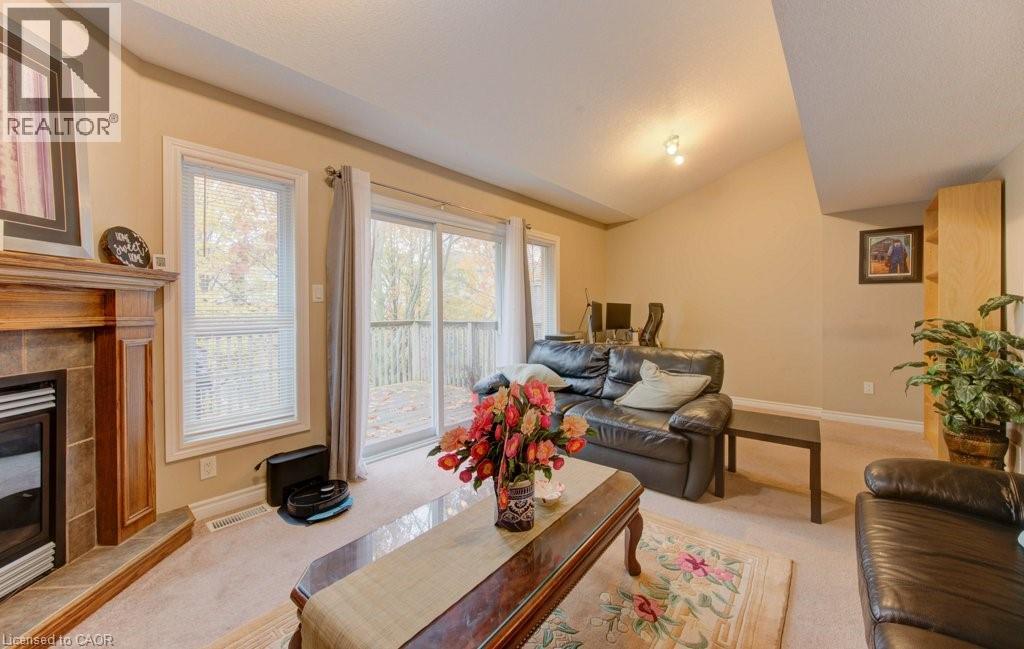 330 Dearborn Boulevard Unit# 7, Waterloo, Ontario  N2J 4Y9 - Photo 17 - 40781871