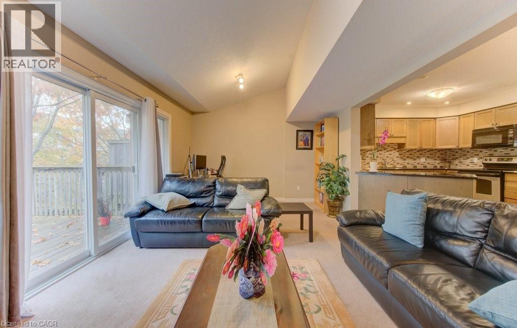 330 Dearborn Boulevard Unit# 7, Waterloo, Ontario  N2J 4Y9 - Photo 18 - 40781871