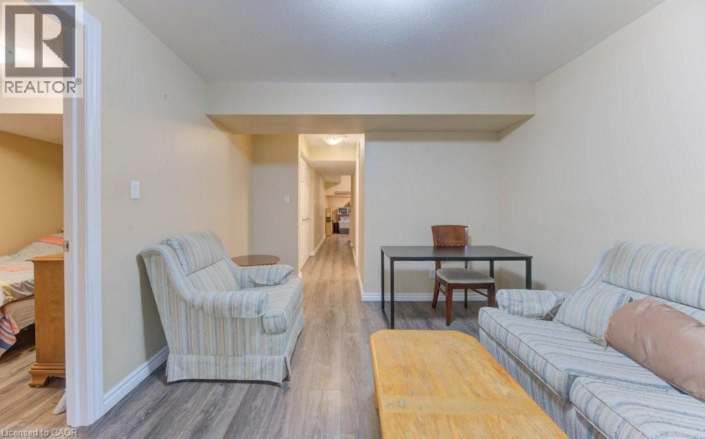 330 Dearborn Boulevard Unit# 7, Waterloo, Ontario  N2J 4Y9 - Photo 33 - 40781871