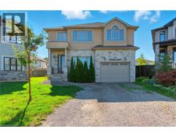 43 RIESLING Court, Hamilton, Ontario