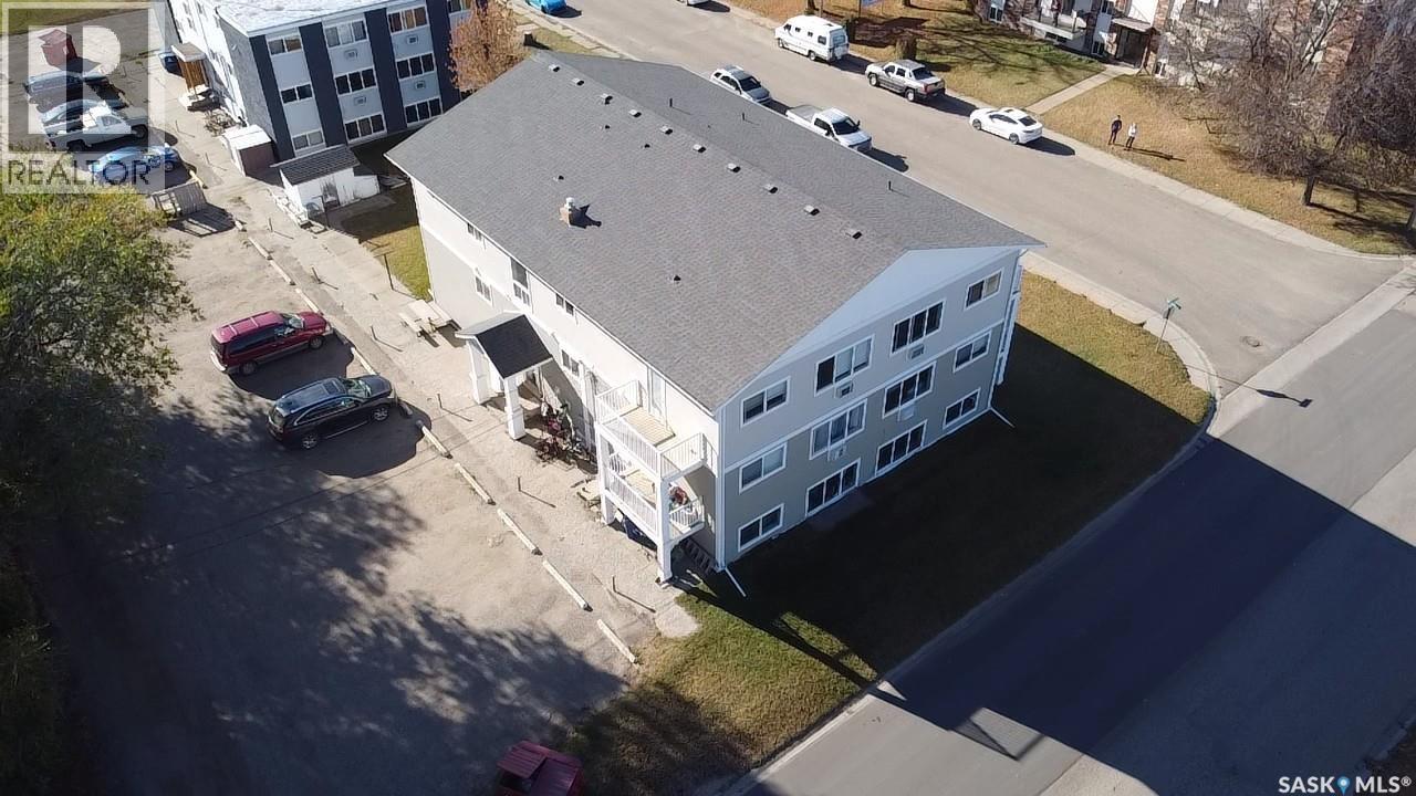 503 Thomson Street, Outlook, Saskatchewan  S0L 2N0 - Photo 4 - SK019878