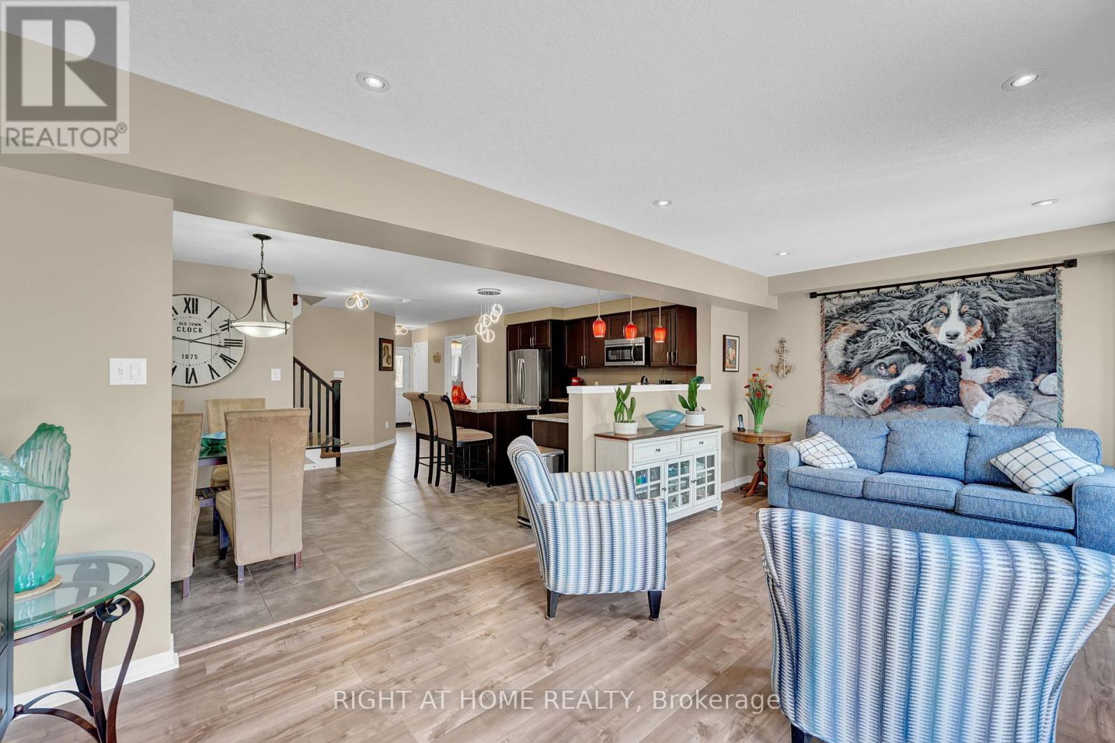 211 Hardcastle Drive, Cambridge, Ontario  N1S 0A8 - Photo 14 - X12484123