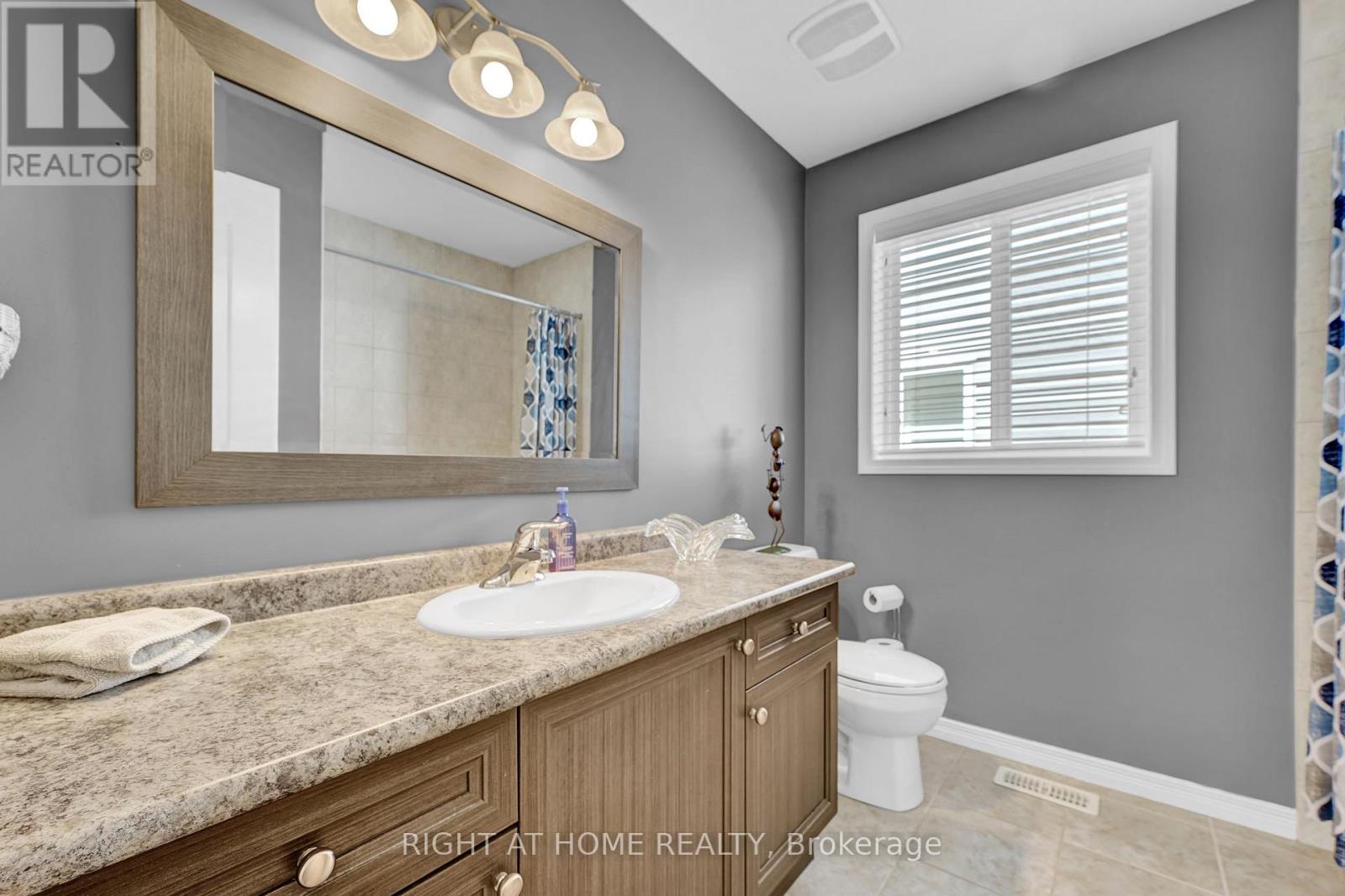 211 Hardcastle Drive, Cambridge, Ontario  N1S 0A8 - Photo 20 - X12484123