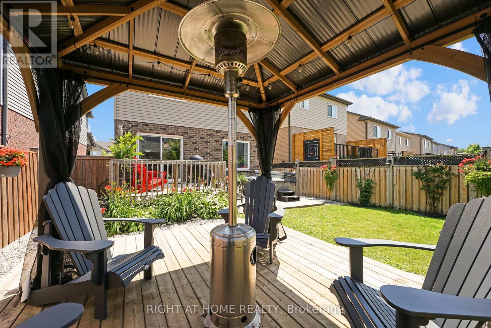 211 Hardcastle Drive, Cambridge, Ontario  N1S 0A8 - Photo 32 - X12484123