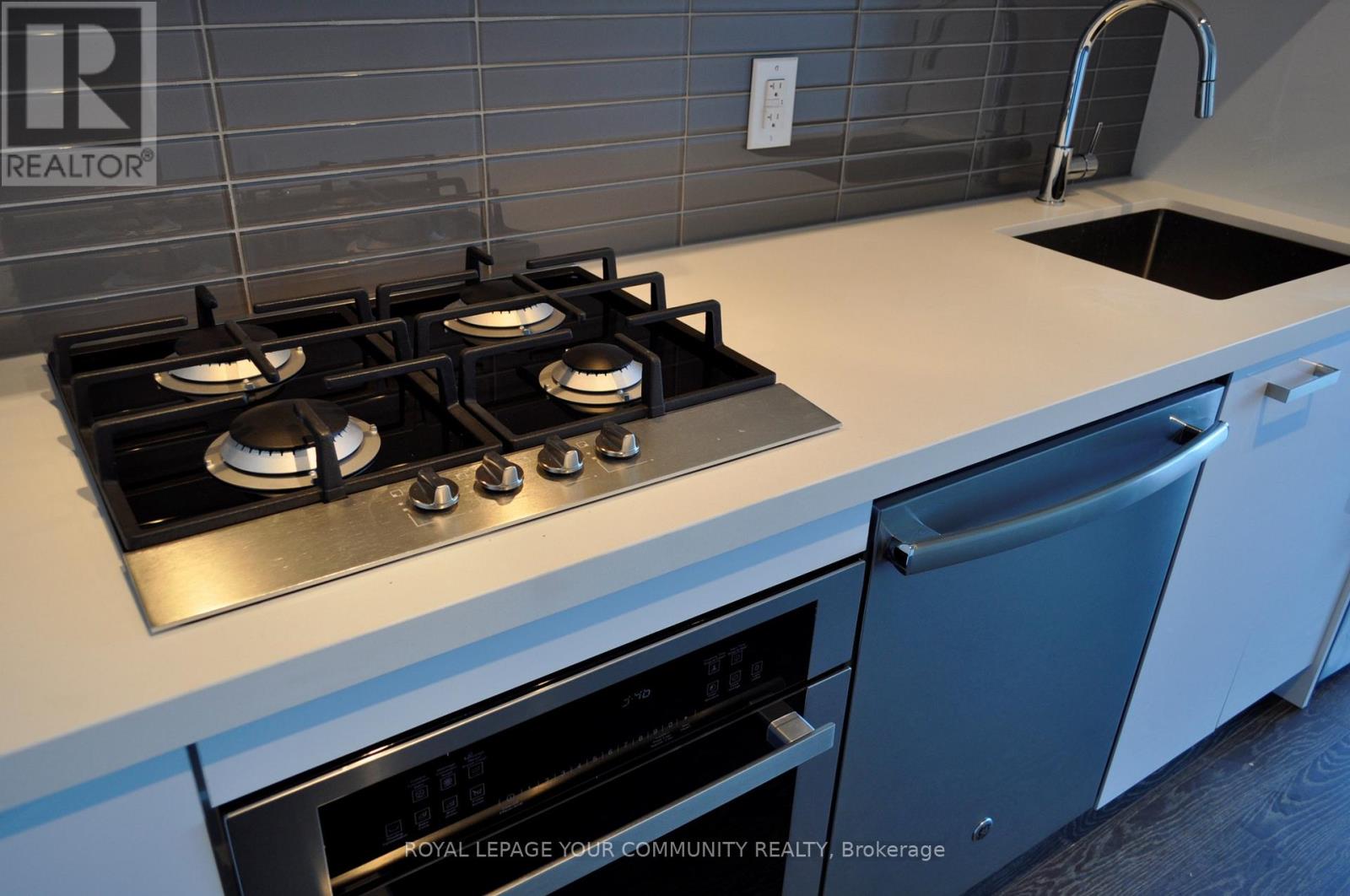 801 - 608 Richmond Street W, Toronto, Ontario  M5V 1Y9 - Photo 7 - C12484198