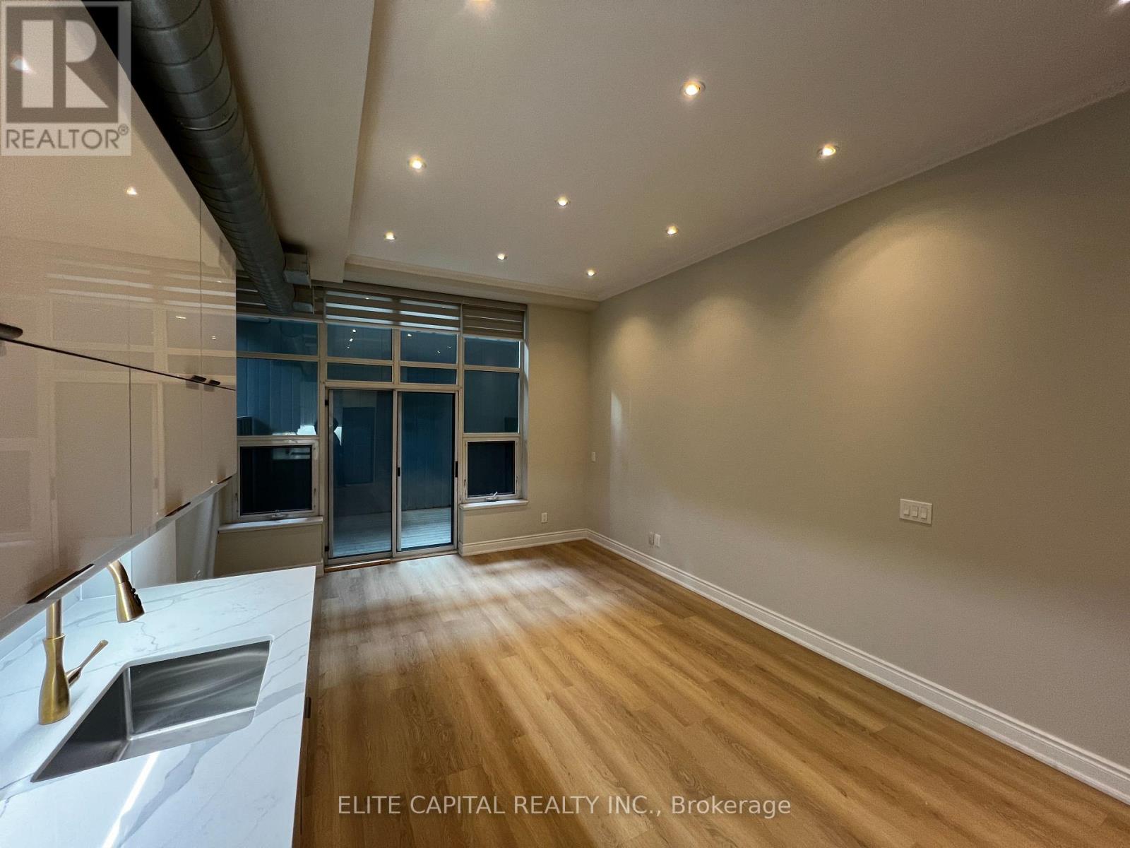 B02 - 135 Dalhousie Street, Toronto, Ontario  M5B 2S1 - Photo 4 - C12484203