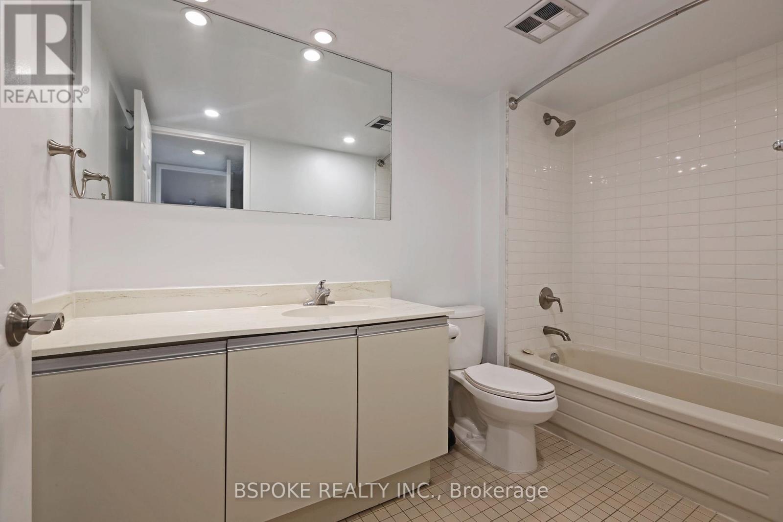 307 - 701 King Street W, Toronto, Ontario  M5V 2W7 - Photo 19 - C12484228