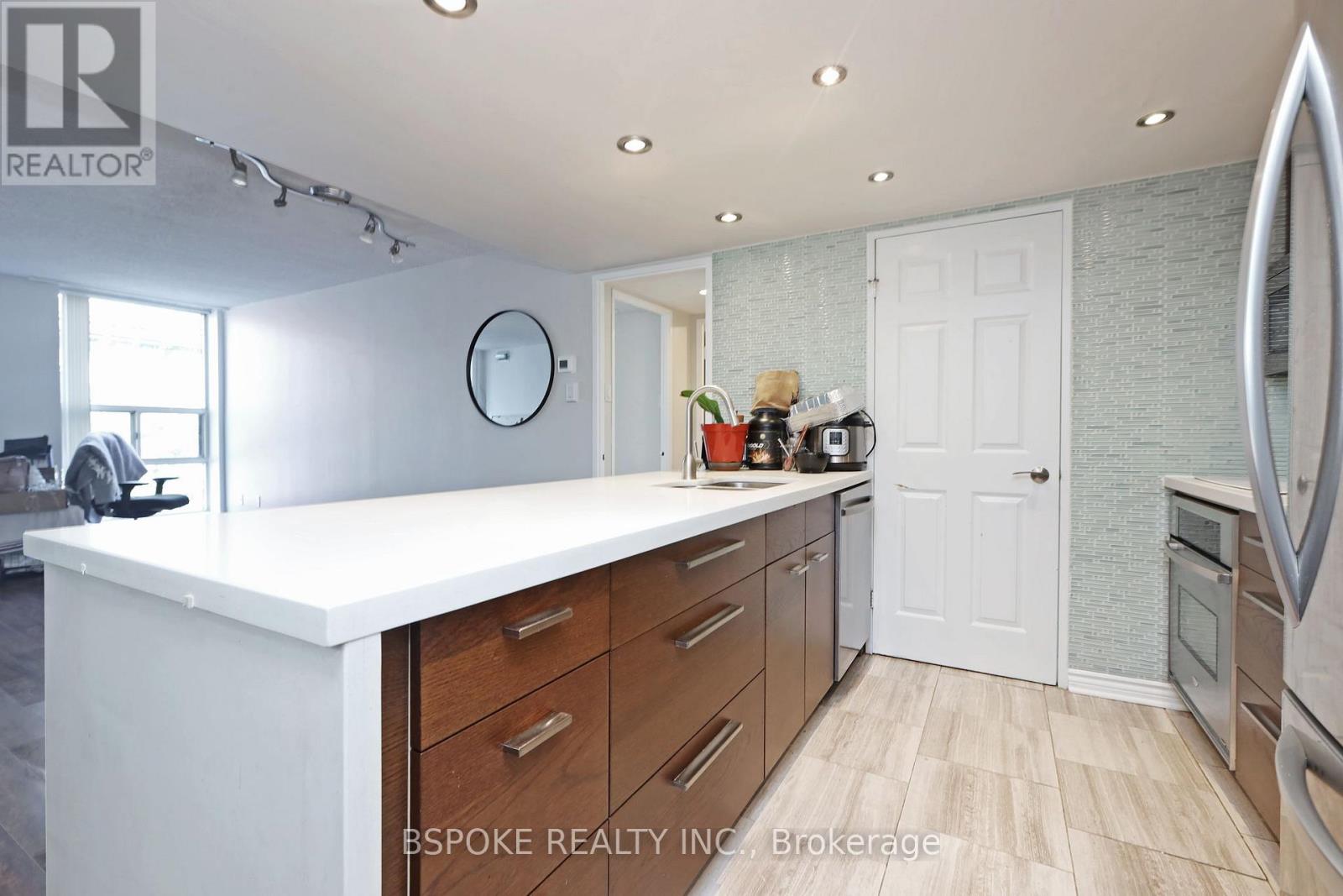 307 - 701 King Street W, Toronto, Ontario  M5V 2W7 - Photo 5 - C12484228
