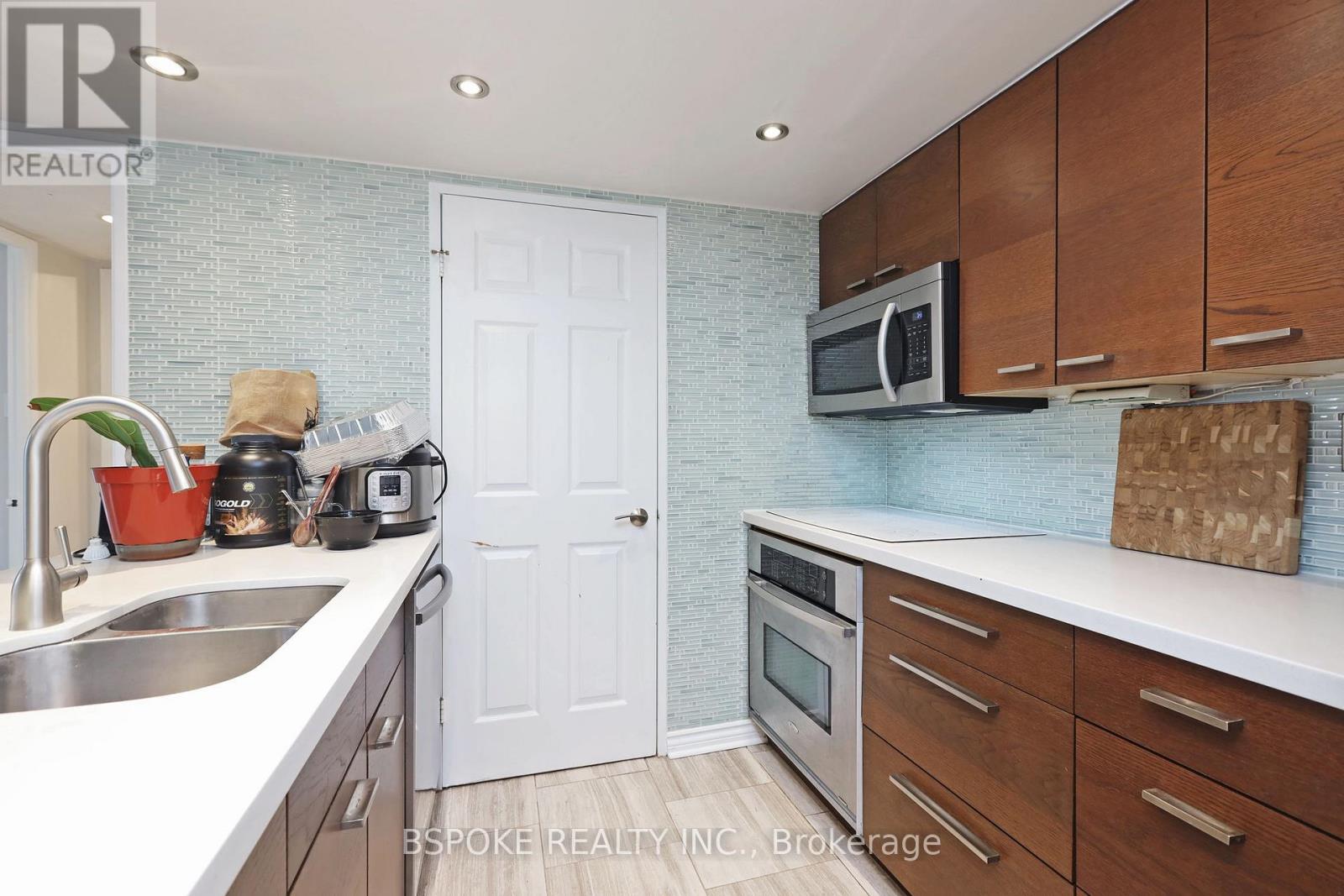 307 - 701 King Street W, Toronto, Ontario  M5V 2W7 - Photo 6 - C12484228