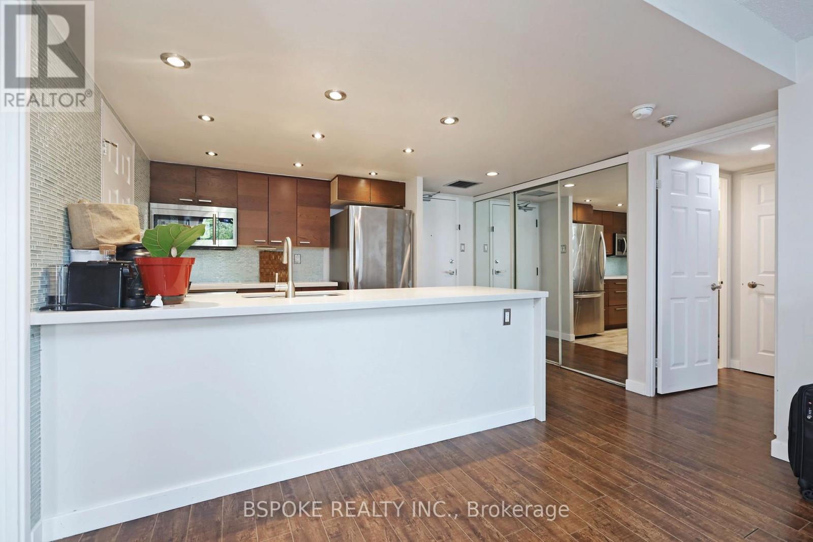 307 - 701 King Street W, Toronto, Ontario  M5V 2W7 - Photo 7 - C12484228