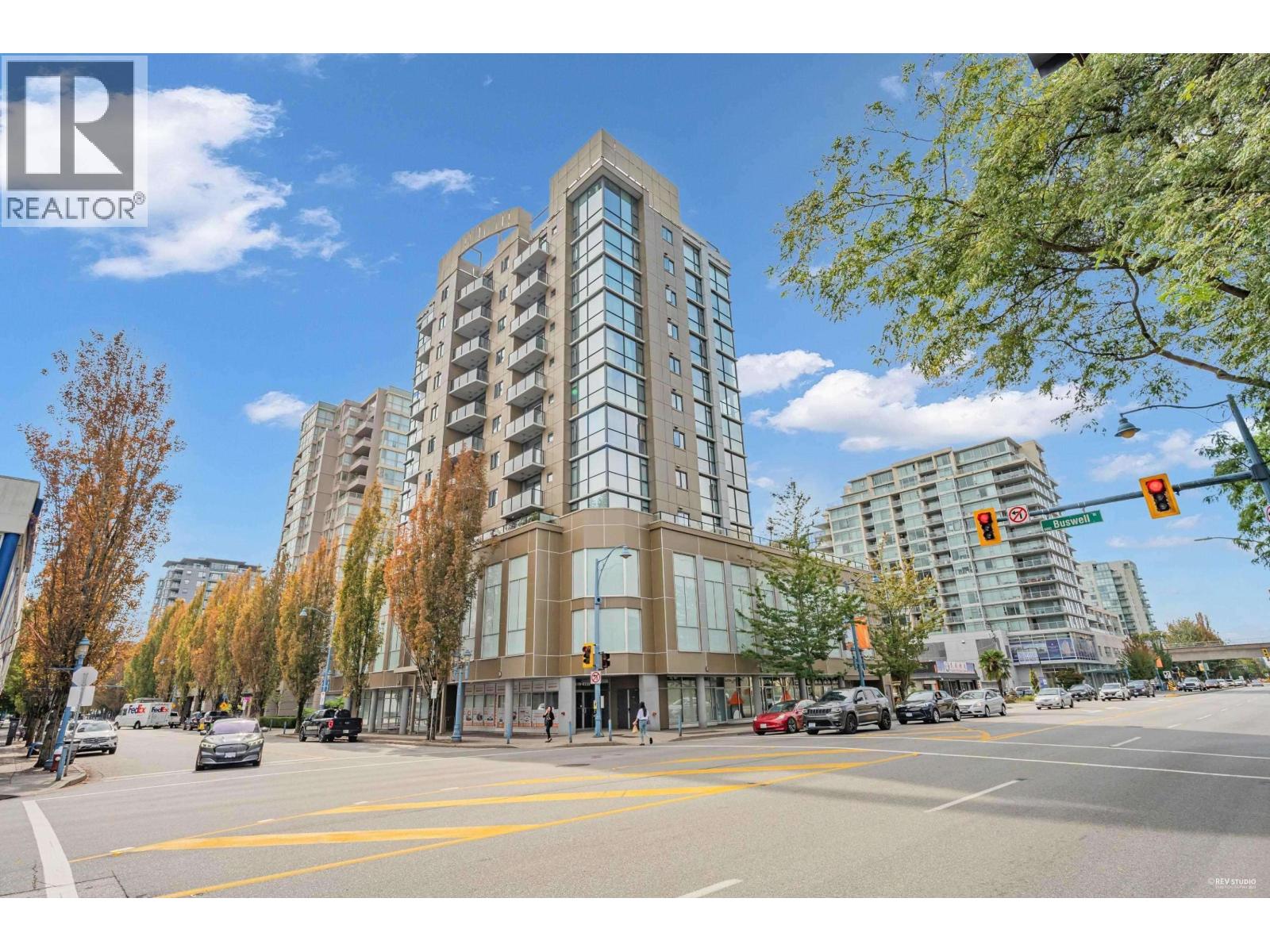 Listing Picture 37 of 40 : 120 8228 WESTMINSTER HIGHWAY, Richmond / 烈治文 - 魯藝地產 Yvonne Lu Group - MLS Medallion Club Member