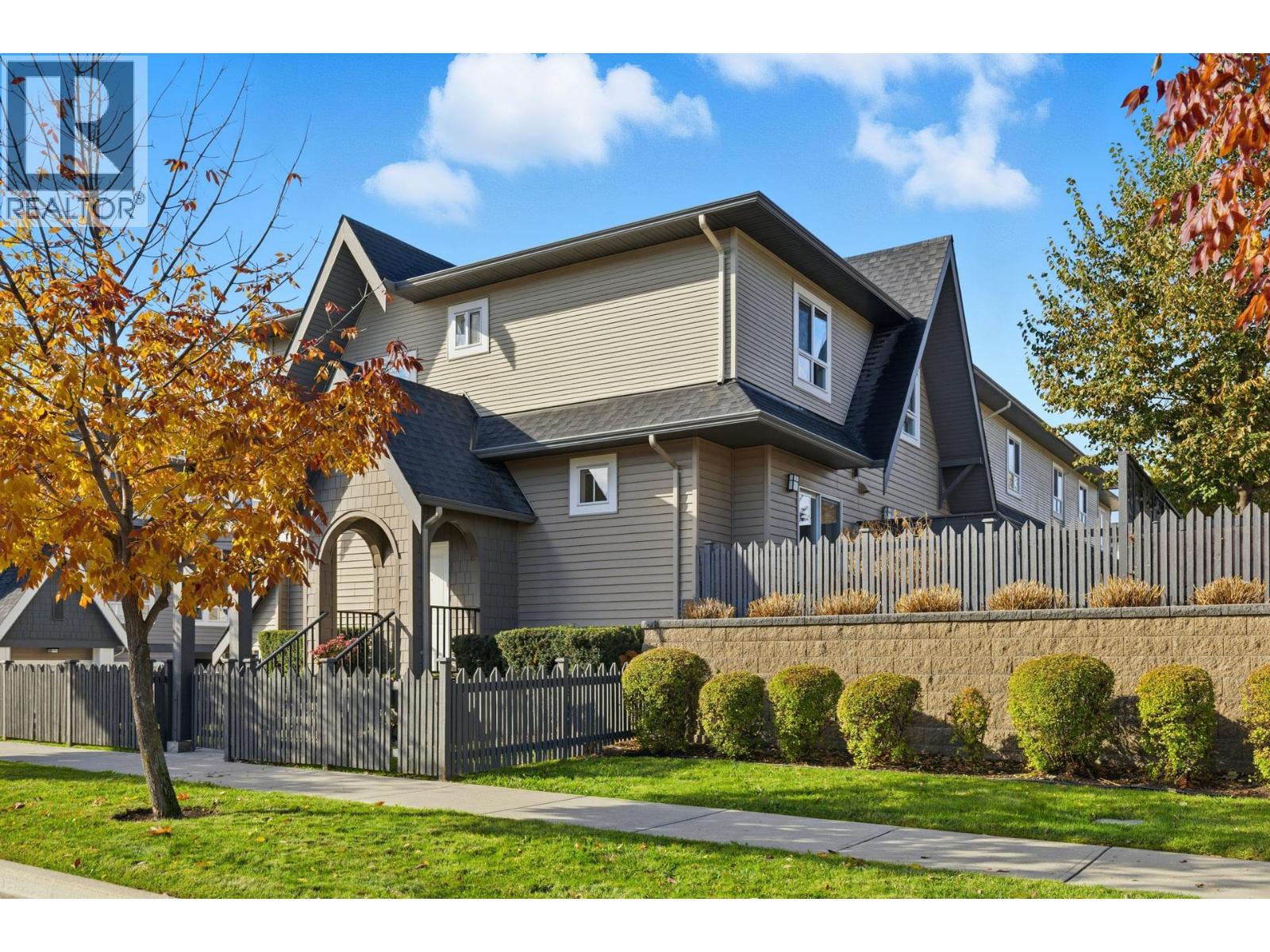 680 Old Meadows Road Unit# 53, Kelowna, British Columbia  V1W 5L4 - Photo 2 - 10366815