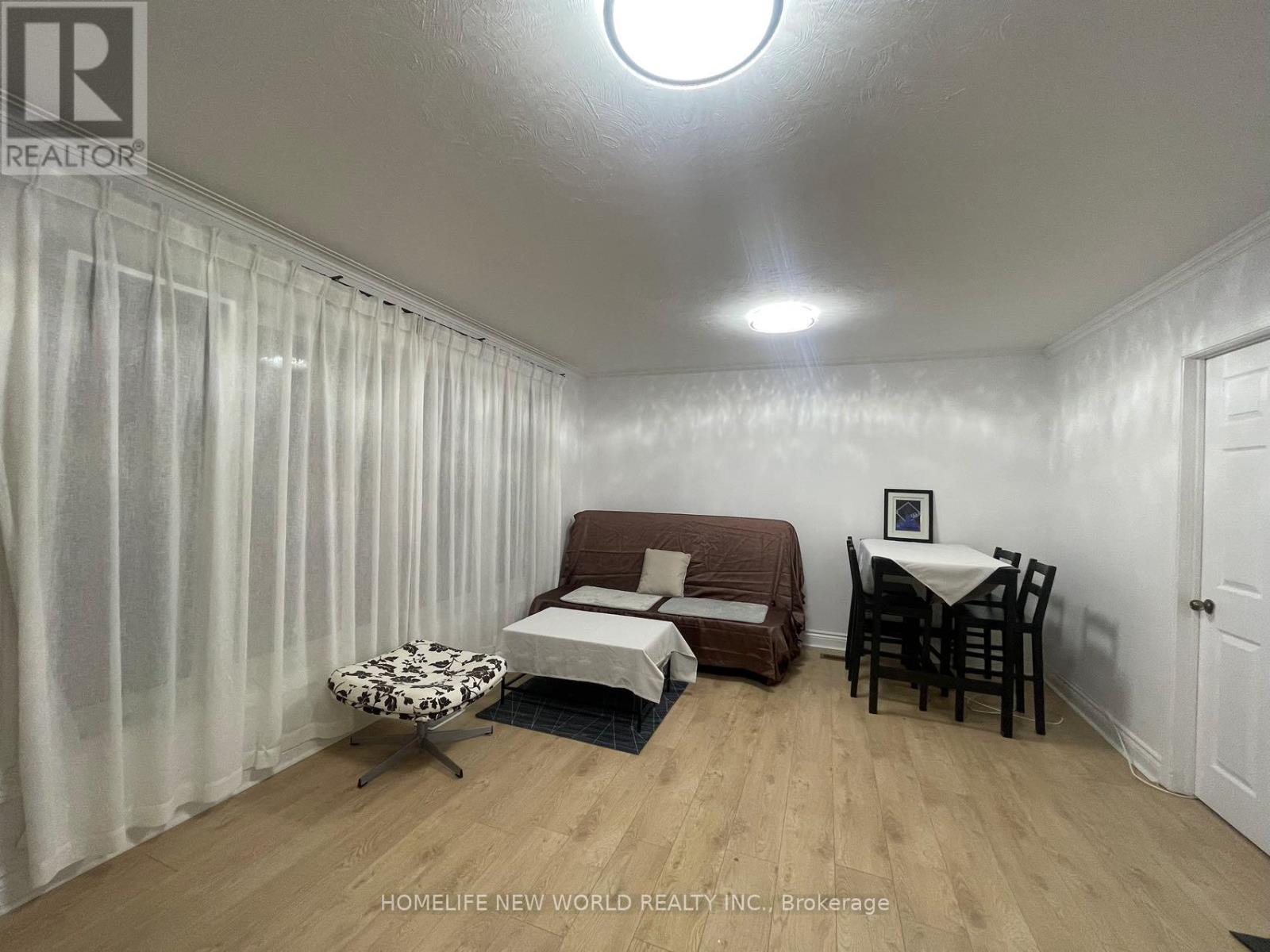 Main - 2746 Midland Avenue, Toronto, Ontario  M1S 1S1 - Photo 3 - E12484153