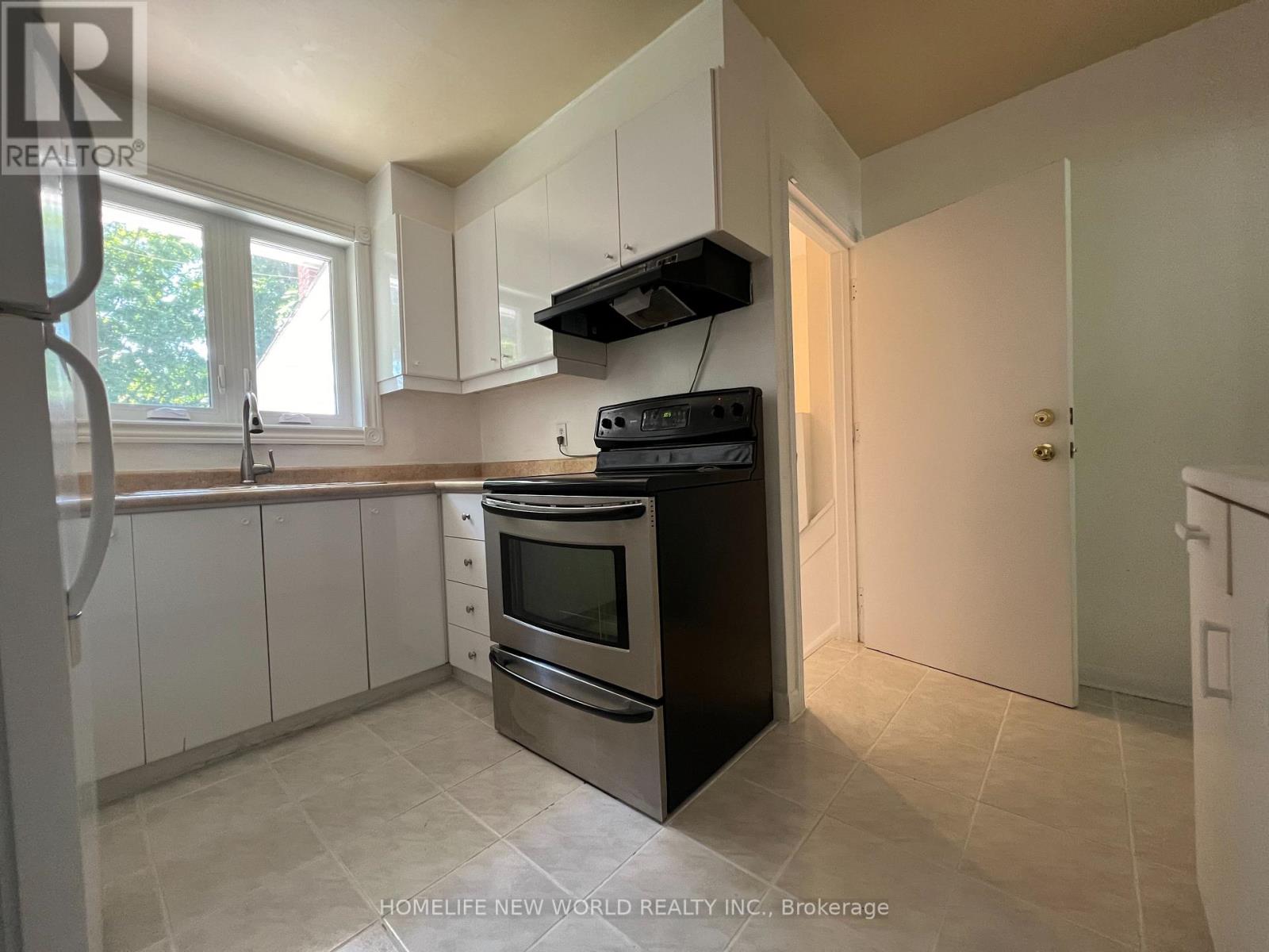 Main - 2746 Midland Avenue, Toronto, Ontario  M1S 1S1 - Photo 6 - E12484153