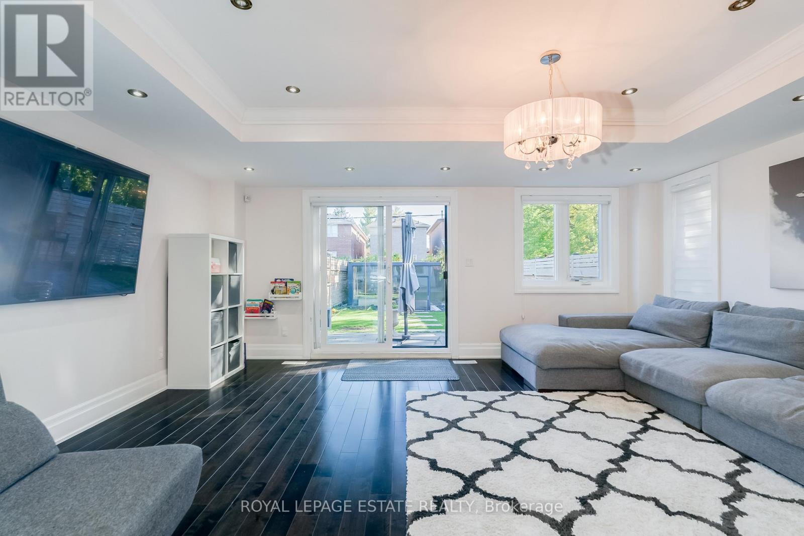 Main & Upper - 141 South Edgely Avenue, Toronto, Ontario  M1N 3L3 - Photo 17 - E12484181