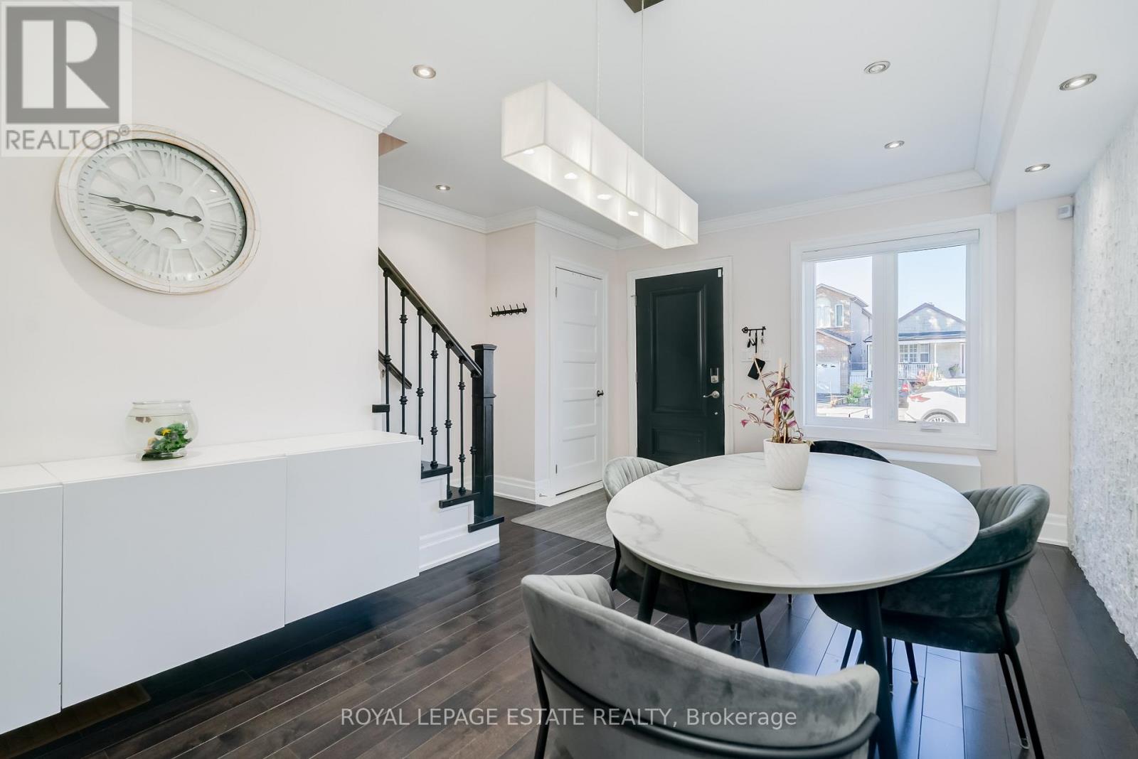 Main & Upper - 141 South Edgely Avenue, Toronto, Ontario  M1N 3L3 - Photo 7 - E12484181