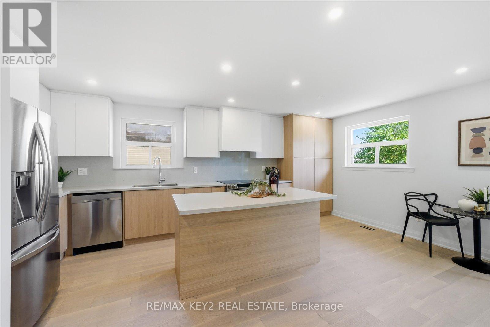 73 Glen Springs Drive, Toronto, Ontario  M1W 1X7 - Photo 12 - E12484231