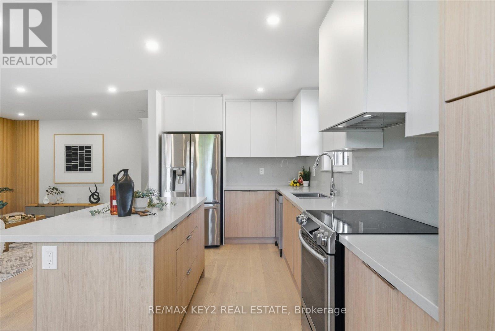 73 Glen Springs Drive, Toronto, Ontario  M1W 1X7 - Photo 13 - E12484231